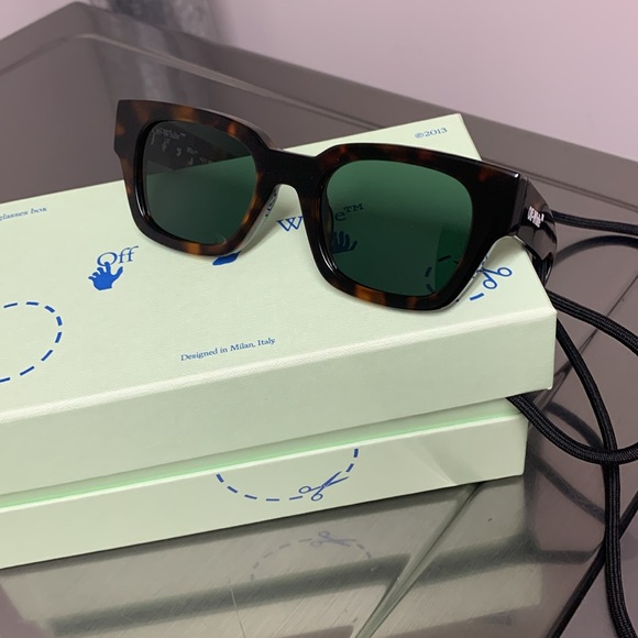 Off-White Other - Off-White Zurich Havana Dark Green Sport Unisex sunglasses